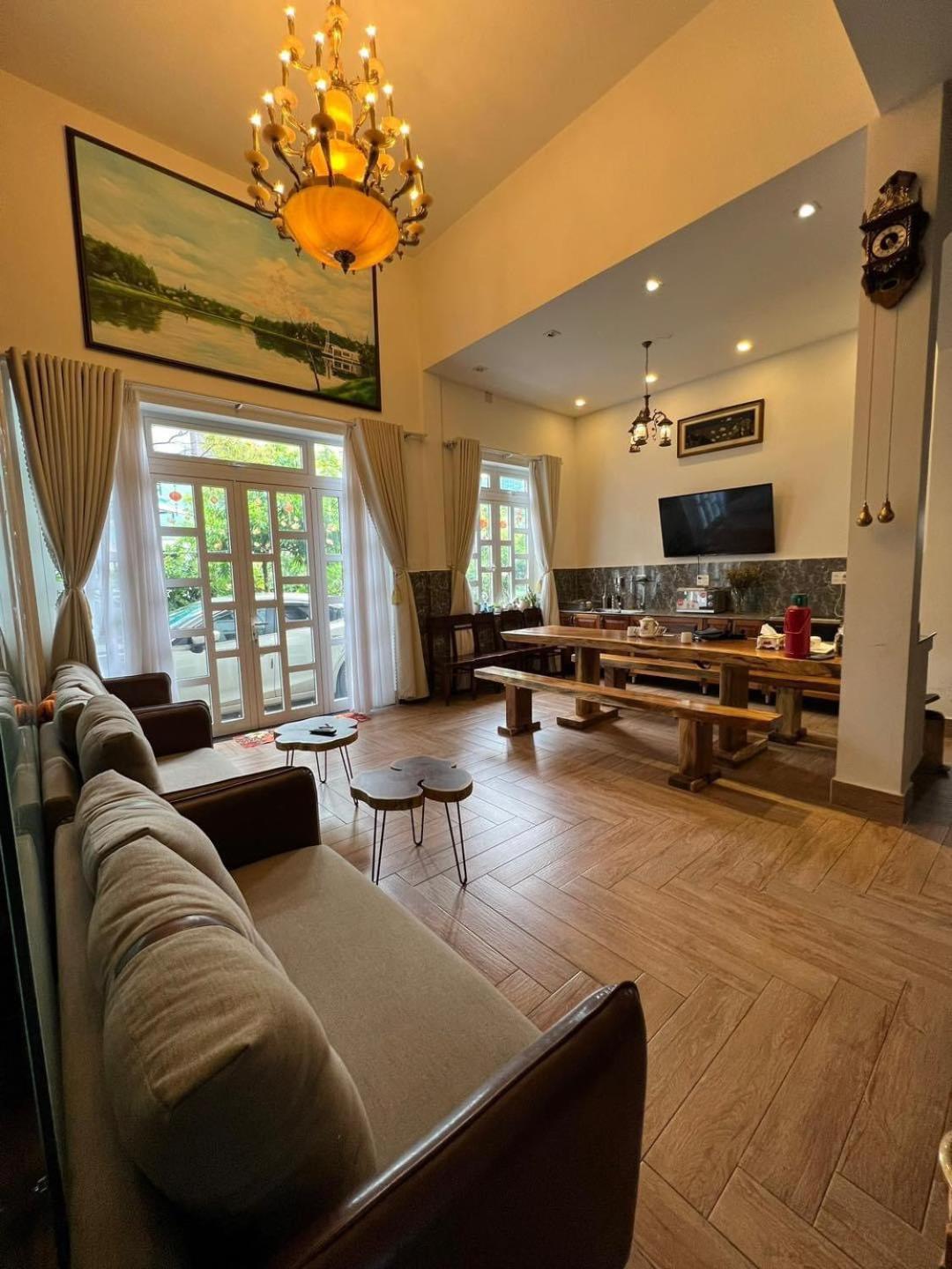 De Daisy Villa Homestay Далат Екстер'єр фото